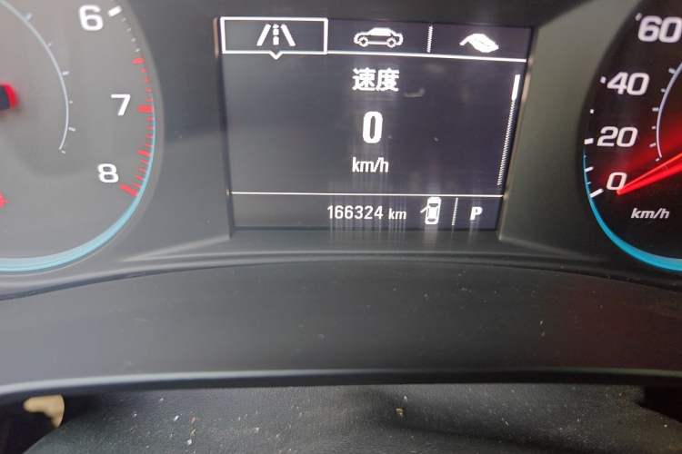 Used Chevrolet Malibu XL 2017 1.5T Automatic Ruichi Edition Odometer Close Up