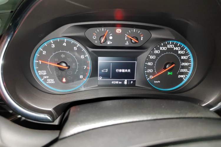 Used Chevrolet Malibu XL 2017 1.5T Automatic Ruichi Edition Odometer Close Up