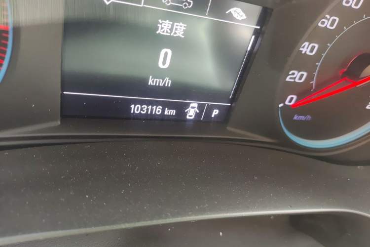 Used Chevrolet Malibu XL 2017 1.5T Automatic Ruichi Edition Odometer Close Up
