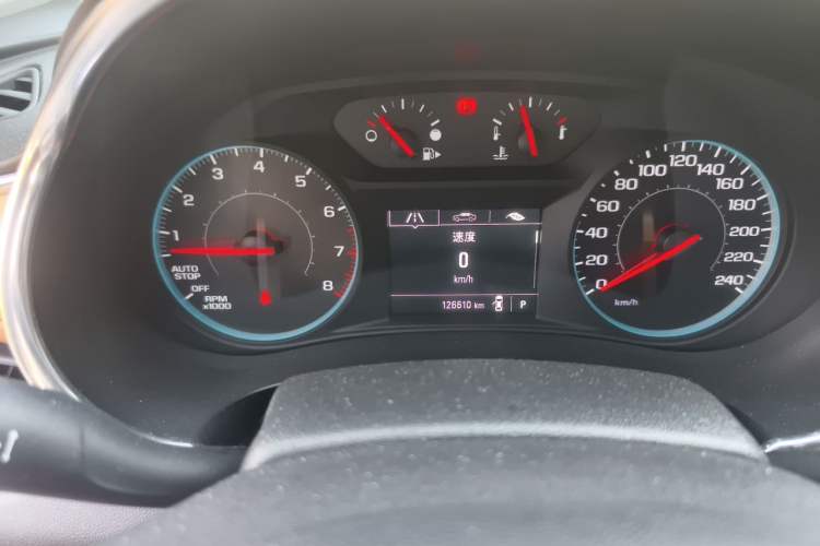 Used Chevrolet Malibu XL 2017 1.5T Automatic Ruichi Edition Odometer Close Up