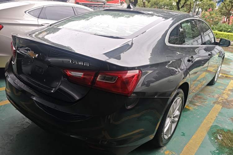 Used Chevrolet Malibu XL 2017 1.5T Automatic Ruichi Edition Rear Right 45 Deg