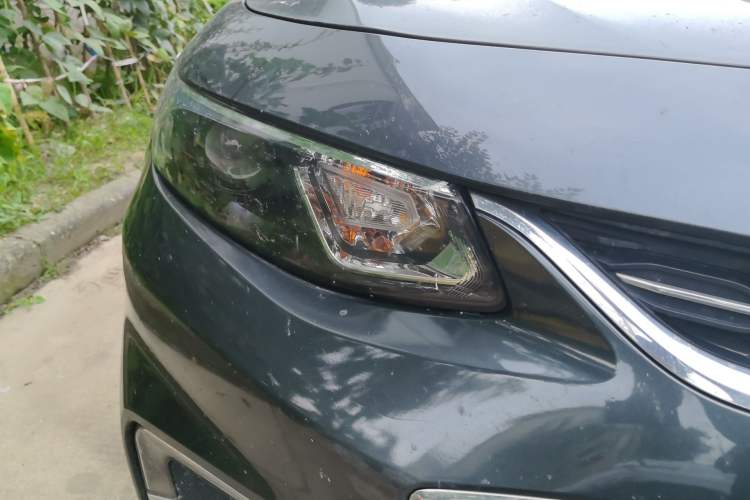 Used Chevrolet Malibu XL 2017 1.5T Automatic Ruichi Edition Right Front Headlight