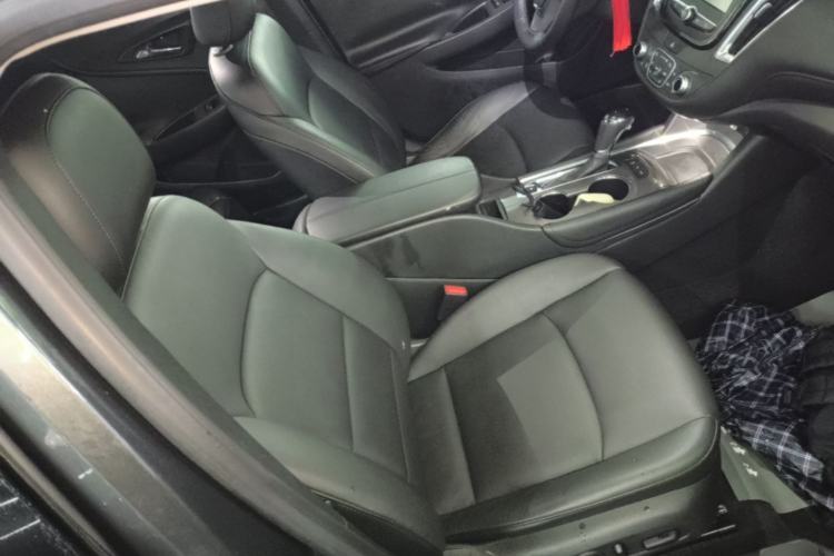 Used Chevrolet Malibu XL 2017 1.5T Automatic Ruichi Edition Right Front Seat
