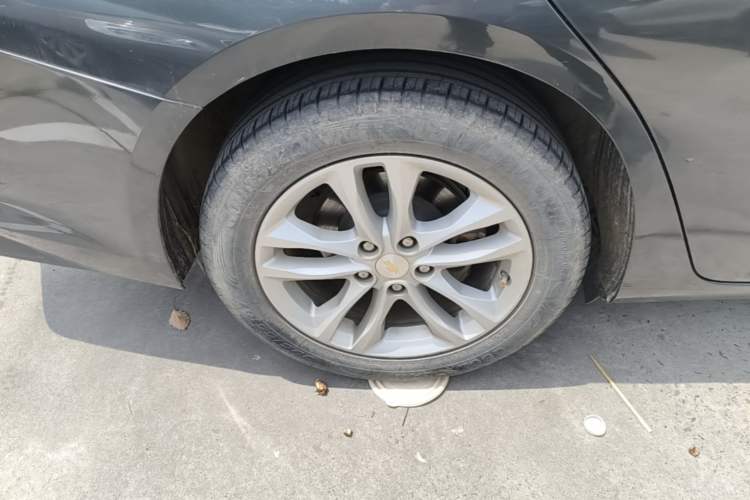 Used Chevrolet Malibu XL 2017 1.5T Automatic Ruichi Edition Right Rear Wheel Hub