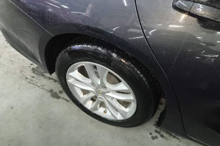 Used Chevrolet Malibu XL 2017 1.5T Automatic Ruichi Edition Right Rear Wheel Hub