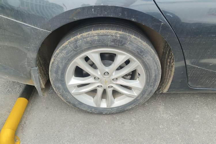 Used Chevrolet Malibu XL 2017 1.5T Automatic Ruichi Edition Right Rear Wheel Hub
