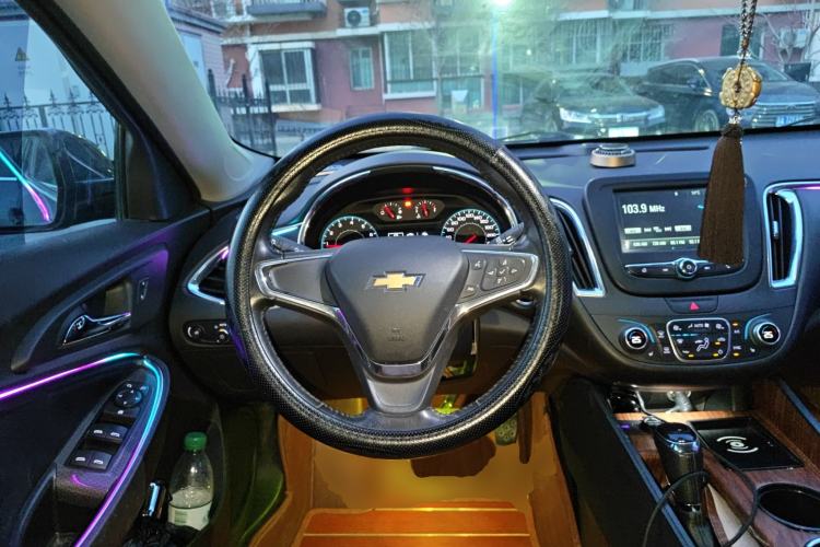 Used Chevrolet Malibu XL 2017 1.5T Automatic Ruichi Edition Steering Wheel