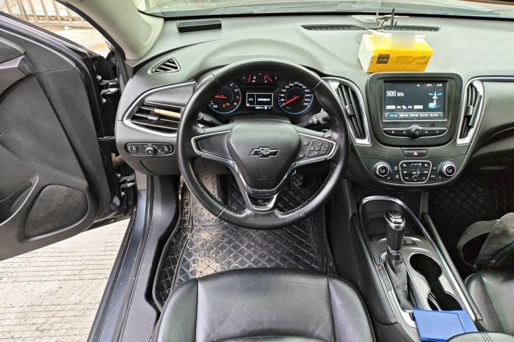 Used Chevrolet Malibu XL 2017 1.5T Automatic Ruichi Edition Steering Wheel