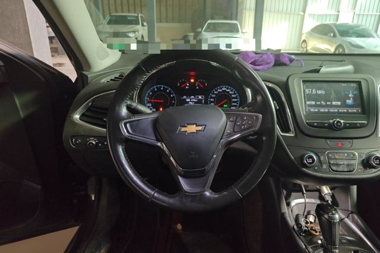 Used Chevrolet Malibu XL 2017 1.5T Automatic Ruichi Edition Steering Wheel