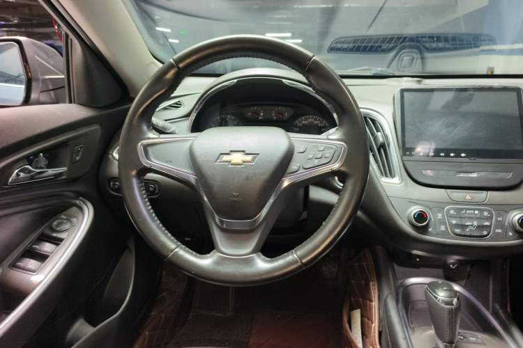 Used Chevrolet Malibu XL 2017 1.5T Automatic Ruichi Edition Steering Wheel