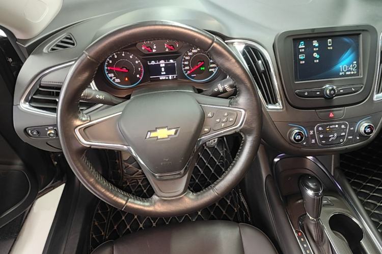 Used Chevrolet Malibu XL 2017 1.5T Automatic Ruichi Edition Steering Wheel