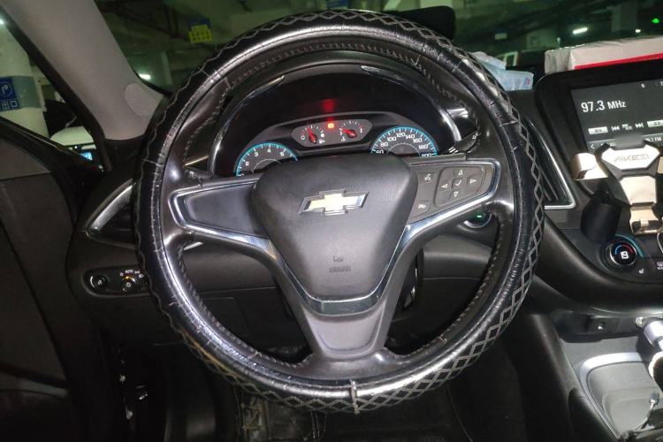 Used Chevrolet Malibu XL 2017 1.5T Automatic Ruichi Edition Steering Wheel