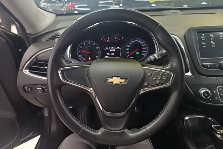 Used Chevrolet Malibu XL 2017 1.5T Automatic Ruichi Edition Steering Wheel