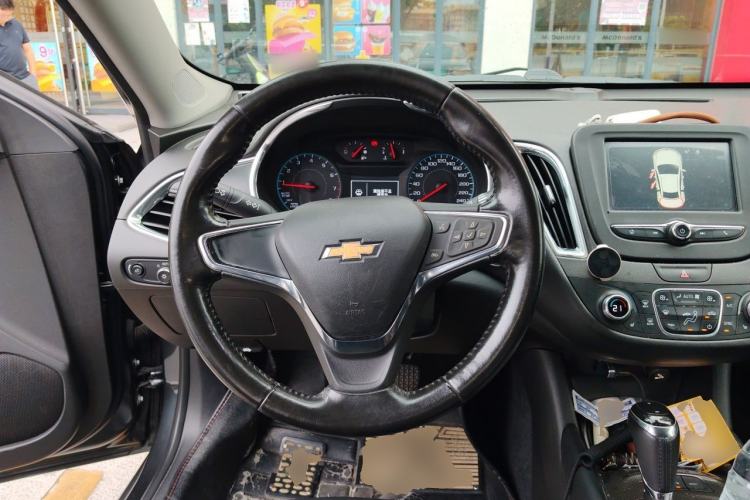 Used Chevrolet Malibu XL 2017 1.5T Automatic Ruichi Edition Steering Wheel