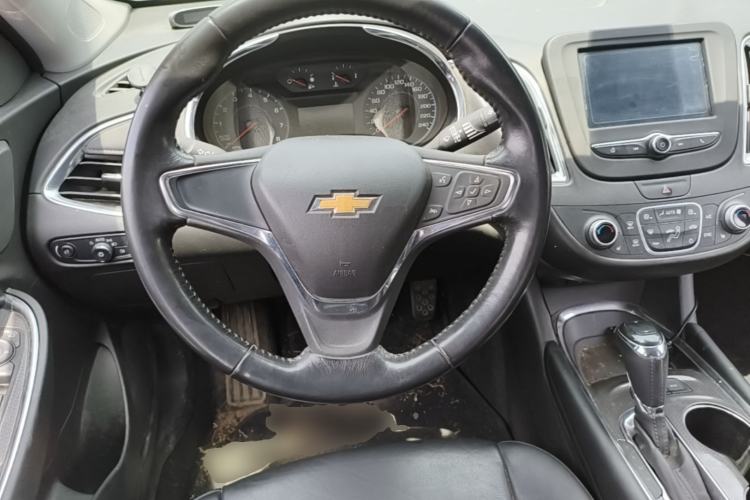 Used Chevrolet Malibu XL 2017 1.5T Automatic Ruichi Edition Steering Wheel