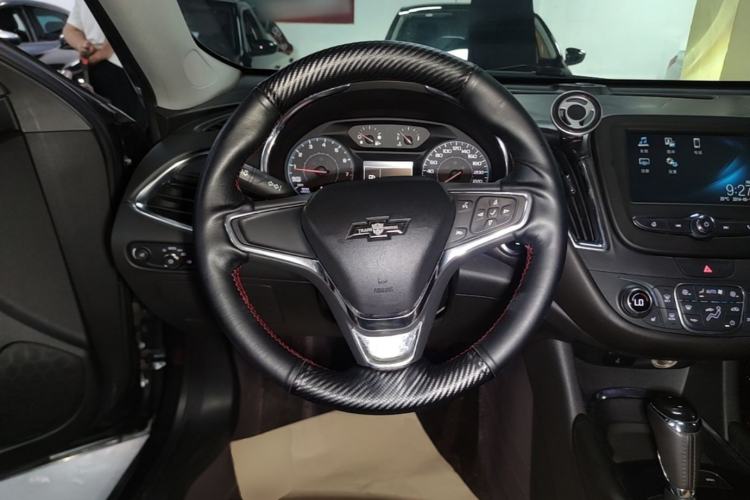 Used Chevrolet Malibu XL 2017 1.5T Automatic Ruichi Edition Steering Wheel