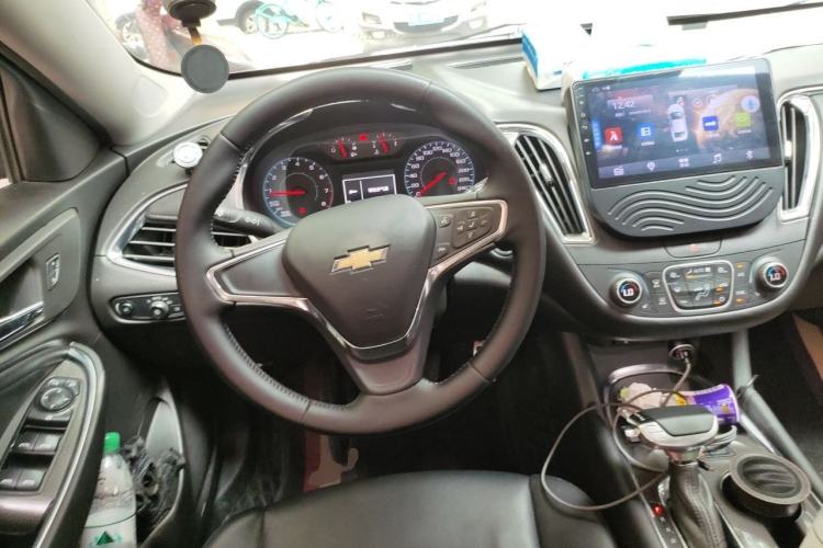 Used Chevrolet Malibu XL 2017 1.5T Automatic Ruichi Edition Steering Wheel