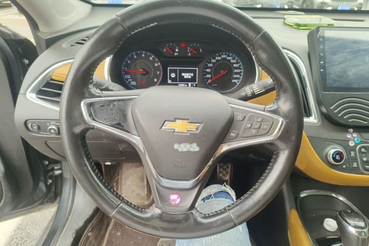 Used Chevrolet Malibu XL 2017 1.5T Automatic Ruichi Edition Steering Wheel