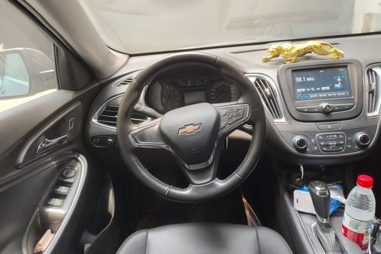 Used Chevrolet Malibu XL 2017 1.5T Automatic Ruichi Edition Steering Wheel