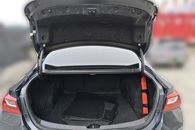 Used Chevrolet Malibu XL 2017 1.5T Automatic Ruichi Edition Trunk