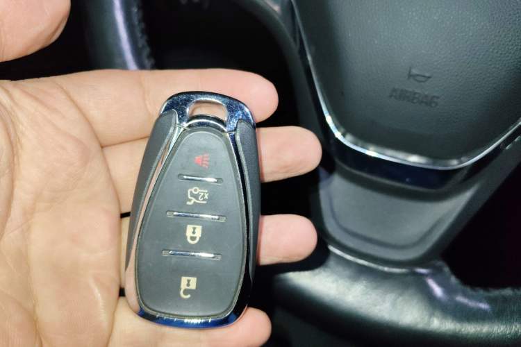 Used Chevrolet Malibu XL 2017 1.5T Automatic Ruichi Edition Vehicle Key