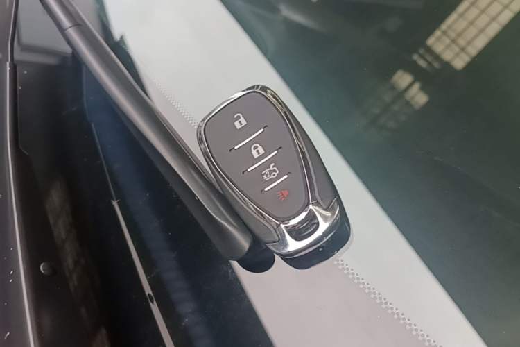 Used Chevrolet Malibu XL 2017 1.5T Automatic Ruichi Edition Vehicle Key