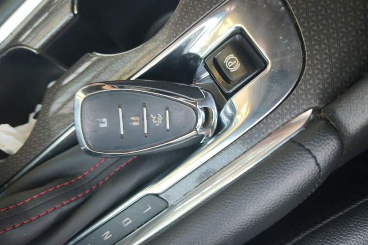 Used Chevrolet Malibu XL 2017 1.5T Automatic Ruichi Edition Vehicle Key