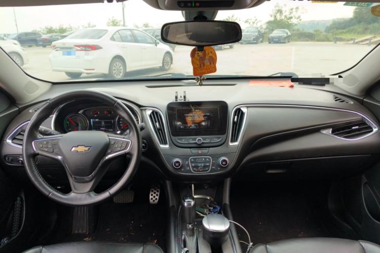 Used Chevrolet Malibu XL 2017 1.8L Full-Hybrid Ruishang Edition Center Console