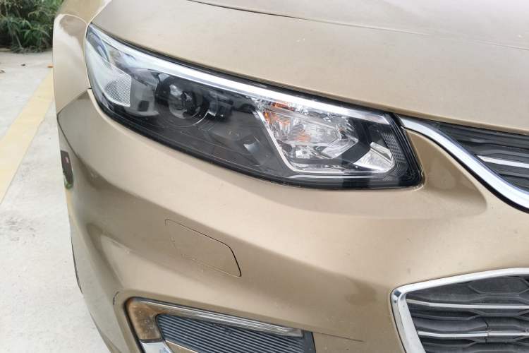 Used Chevrolet Malibu XL 2017 1.8L Full-Hybrid Ruishang Edition Right Front Headlight