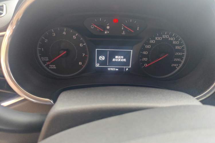 Used Chevrolet Malibu XL 2017 1.5T Automatic Ruichi Edition Odometer Close Up