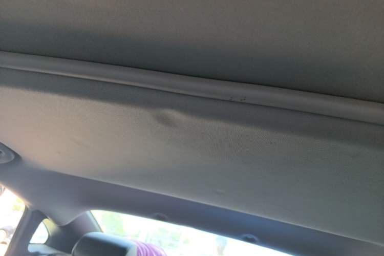 Used Chevrolet Malibu XL 2017 1.5T Automatic Ruichi Edition Headliner