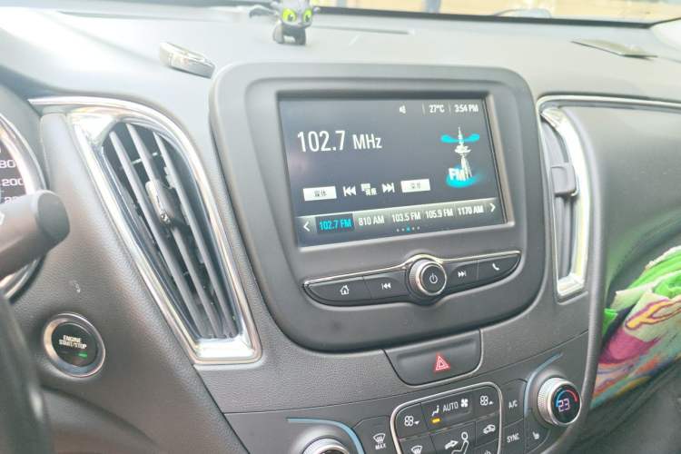 Used Chevrolet Malibu XL 2017 1.5T Automatic Ruichi Edition Audio And AC Panel