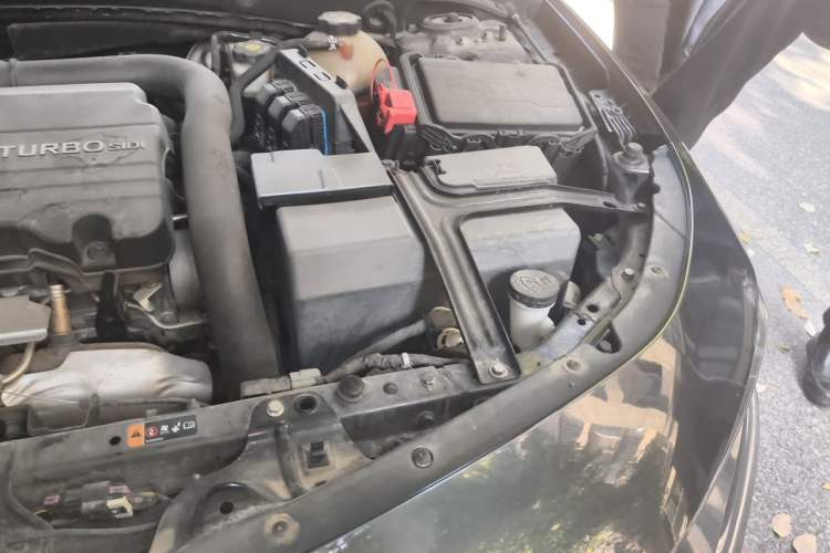 Used Chevrolet Malibu XL 2017 1.5T Automatic Ruichi Edition Engine Bay Left