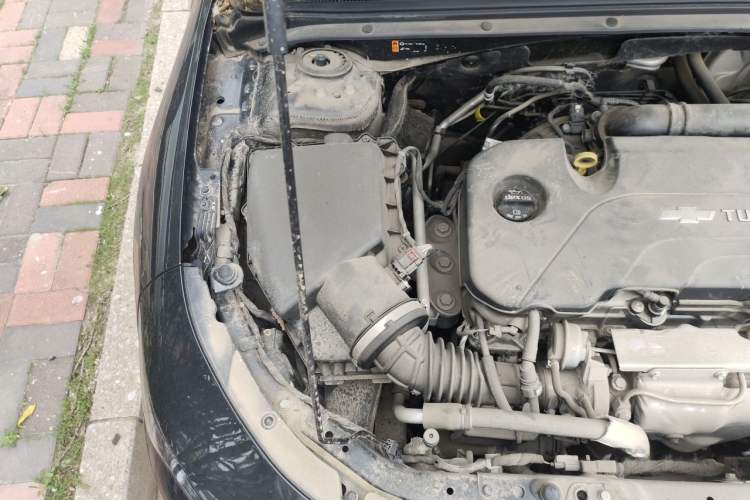 Used Chevrolet Malibu XL 2017 1.5T Automatic Ruichi Edition Engine Bay Right