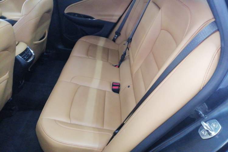 Used Chevrolet Malibu XL 2017 1.5T Dual-Clutch Ruimao Edition Left Rear Seat
