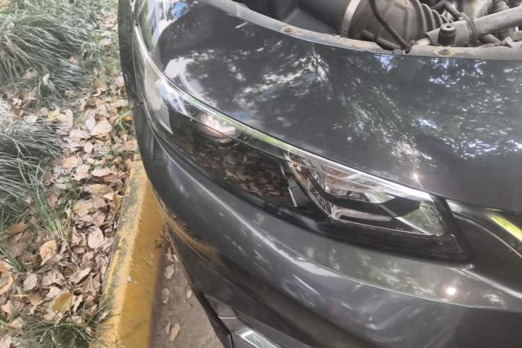 Used Chevrolet Malibu XL 2017 1.5T Automatic Ruichi Edition Right Front Headlight