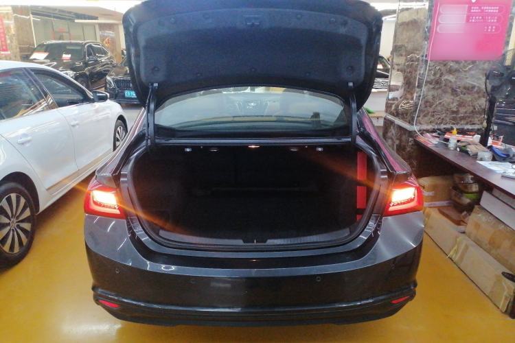 Used Chevrolet Malibu XL 2017 1.5T Dual-Clutch Ruimao Edition Trunk