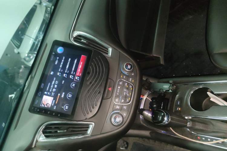Used Chevrolet Malibu XL 2017 1.5T Automatic Ruichi Edition Audio And AC Panel