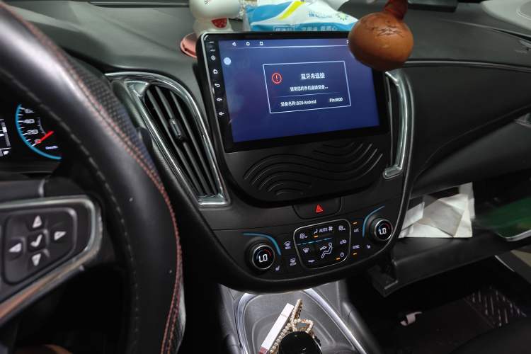 Used Chevrolet Malibu XL 2017 1.5T Automatic Ruichi Edition Audio And AC Panel