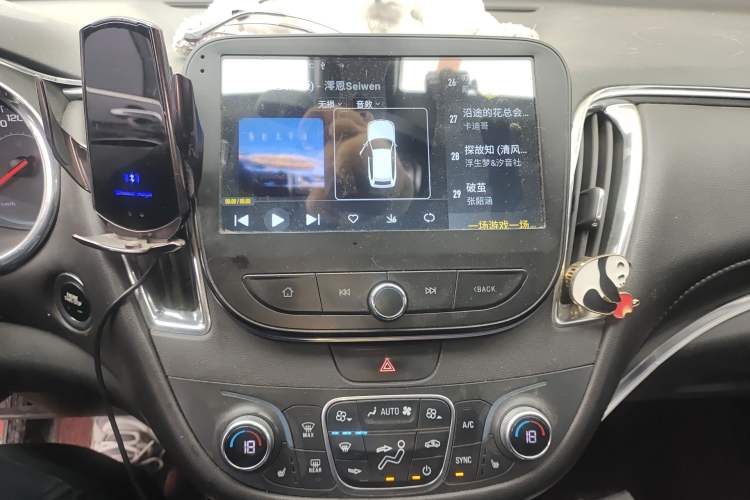 Used Chevrolet Malibu XL 2017 1.5T Automatic Ruichi Edition Audio And AC Panel