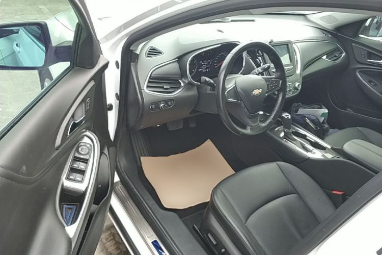 Used Chevrolet Malibu XL 2017 1.5T Automatic Ruichi Edition Driver Seat