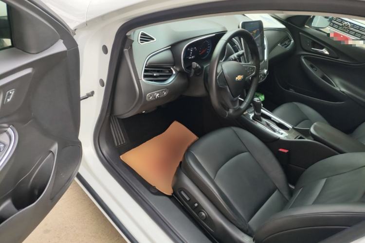 Used Chevrolet Malibu XL 2017 1.5T Automatic Ruichi Edition Driver Seat