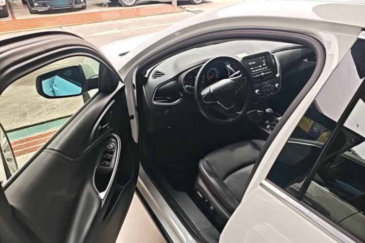 Used Chevrolet Malibu XL 2017 1.5T Automatic Ruichi Edition Driver Seat