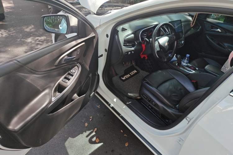 Used Chevrolet Malibu XL 2017 1.5T Automatic Ruichi Edition Driver Seat