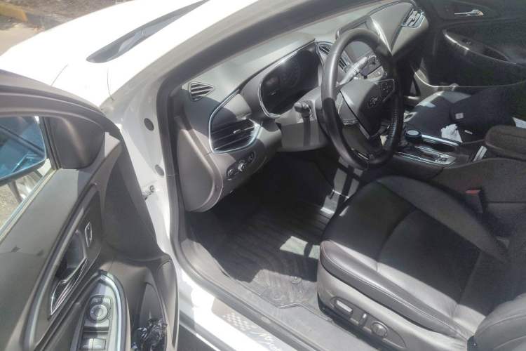 Used Chevrolet Malibu XL 2017 1.5T Automatic Ruichi Edition Driver Seat