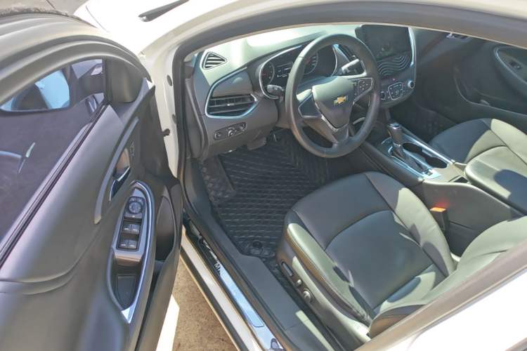 Used Chevrolet Malibu XL 2017 1.5T Automatic Ruichi Edition Driver Seat