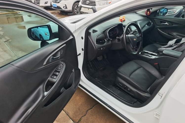 Used Chevrolet Malibu XL 2017 1.5T Automatic Ruichi Edition Driver Seat