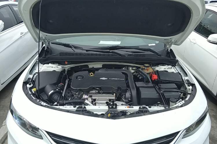 Used Chevrolet Malibu XL 2017 1.5T Automatic Ruichi Edition Engine Bay