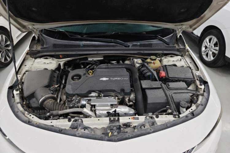 Used Chevrolet Malibu XL 2017 1.5T Automatic Ruichi Edition Engine Bay