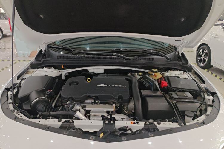Used Chevrolet Malibu XL 2017 1.5T Automatic Ruichi Edition Engine Bay